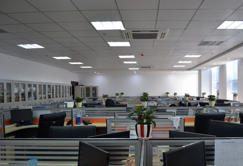 電器獲得實用授權：“一種電路結構及變頻器結構”:變頻器